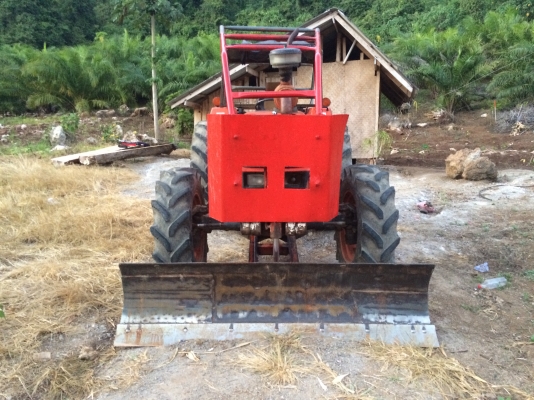 ขายด่วนรถไถ KUBOTA M9000 2 เพลา สภาพสวย