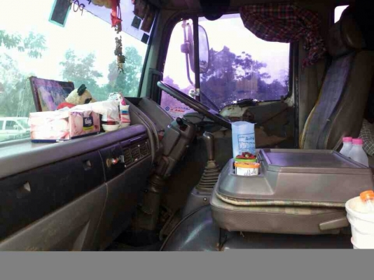 ขายรถบรรทุกสิบล้อดั๊มพ์ HINO 3H เครื่องเดิม 195 แรง 2 เพลา กระบะมิเนียม ทะเบียนพร้อม