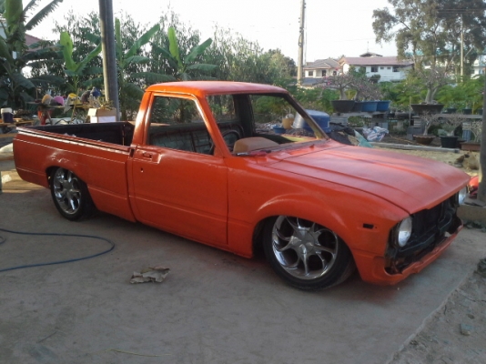 หลุดจองครับ ขายม้ากระโดด 4 ขอ พร้อมช่วงล่างระบบถุงลม 2 ปั๊ม 4 วาล์ว