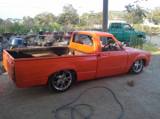 หลุดจองครับ ขายม้ากระโดด 4 ขอ พร้อมช่วงล่างระบบถุงลม 2 ปั๊ม 4 วาล์ว หลุดจองครับ ขายม้ากระโดด 4 ขอ พร้อมช่วงล่างระบบถุงลม 2 ปั๊ม 4 วาล์ว