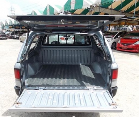 NISSAN NV 1.6 QUEEN CAB ปี 2000 NISSAN NV 1.6 QUEEN CAB ปี 2000