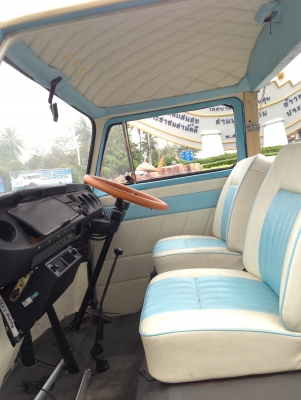 ขาย VW โฟล์คตู้แตงโม วอร์คทูแท้ ชลบุรี ขาย VW โฟล์คตู้แตงโม วอร์คทูแท้ ชลบุรี