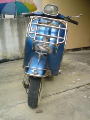 ขาย Vespa สปริ้น 150 หัวเหลี่ยม