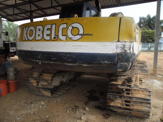 ขายรถแบคโฮ SK 200 MARK3 เอกสารทะเบียนติดแนนซ์ 35 งวดๆละ 13,900 เปี่ยนสัญญาผ่อนต่อได้เครื่องดีไฟฟ้าเต็มแอร์เย็นเอวแน่นซีเรียล์ 14xxx กลองเดี่ยวทำงานไม่มีโลด