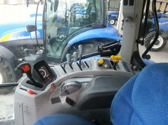 นิวฮอลแลนด์ T6010 นิวฮอลแลนด์ T6010