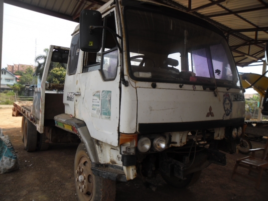 ขายรถหางปาเพลาเดียวไม่มีทะเบียนบรรทุกแบคโฮ 200 เครื่อง E H 700 เครื่องดีคัสซีสวยช่วงล่างนิสสัน