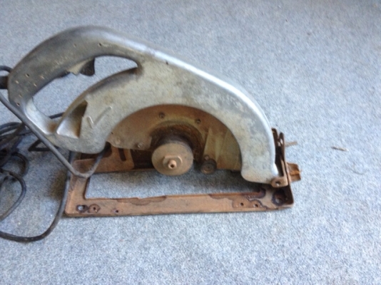 เลื่อยวงเดือนมากีตา 10 นิ้วแจแปน 3 ตัวสภาพพร้อมใช้เลื่อยวงเดือนมากีตา 10 นิ้วแจแปน 3 ตัวสภาพพร้อมใช้สภาพเดิมๆครับสนใจสอบถามได้ครับ