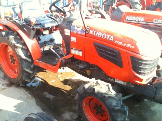 ขายรถไถคูโบต้า24แรง 2 เพลาพร้อมจอบหมุน