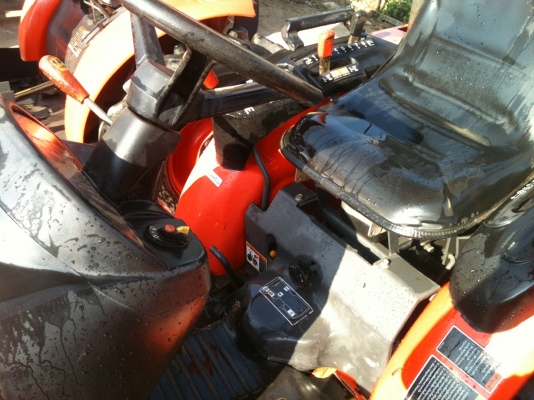 ขายรถไถคูโบต้า24แรง 2 เพลาพร้อมจอบหมุน