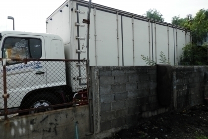 6ล้อช่วงยาว ตู้แห้งประตู10บานยาว7.40ม  HINO MEGA FGปี50