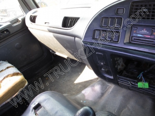 รถบรรทุก 10 ล้อ ยี่ห้อ ISUZU DECA รุ่น GXZ 270 แรงม้า EURO2 พร้อมหางพื้นเรียบ