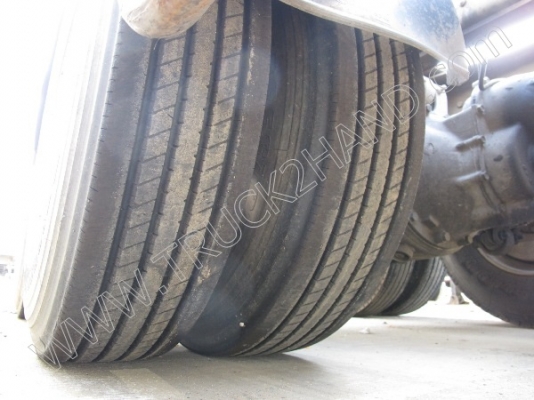 รถบรรทุก 10 ล้อ ยี่ห้อ ISUZU DECA รุ่น GXZ 270 แรงม้า EURO2 พร้อมหางพื้นเรียบ