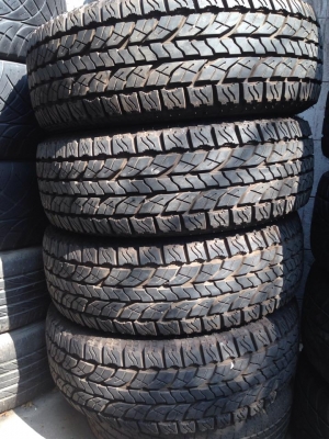 ขายยาง YOKOHAMA GEOLANDAR 265-70-16 ปลายปี13  ราคาถูกๆ 18000