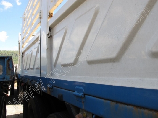 รถบรรทุก 10 ล้อ ยี่ห้อ HINO รุ่น FM8J 260 แรงม้า ติดแก๊ส NGV รถบรรทุก 10 ล้อ ยี่ห้อ HINO รุ่น FM8J 260 แรงม้า ติดแก๊ส NGV