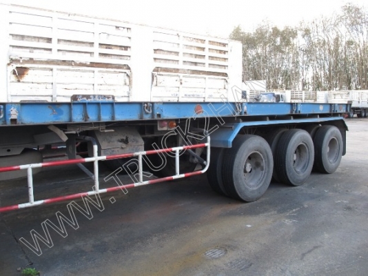 รถบรรทุก 10 ล้อ  ยี่ห้อ ISUZU รุ่น GXZ  EURO2  270 แรงม้า   พร้อมหางพื้นเรียบ