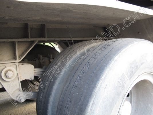 รถบรรทุก 10 ล้อ  ยี่ห้อ ISUZU รุ่น GXZ  EURO2  270 แรงม้า   พร้อมหางพื้นเรียบ