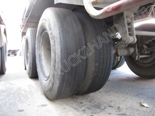 รถบรรทุก 10 ล้อ  ยี่ห้อ ISUZU รุ่น GXZ  EURO2  270 แรงม้า   พร้อมหางพื้นเรียบ