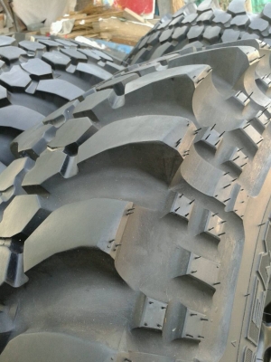 ขายยางตะขาบ 35 สวยๆ