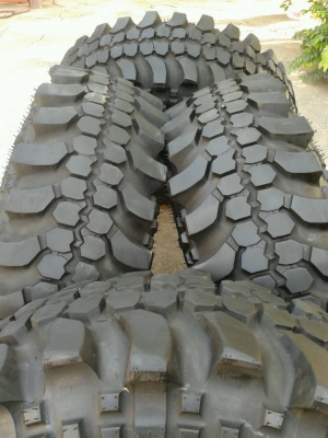 ขายยางตะขาบ 35 สวยๆ