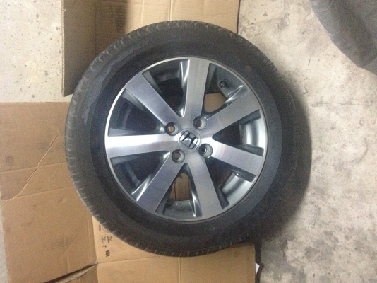 ขายล้อแม็ก honda freed พร้อมยางปี12 ยางDunlop สภาพสวย ราคา4700สนใจโทร0915195549 ขายล้อแม็ก honda freed พร้อมยางปี12 ยางDunlop สภาพสวย ราคา4700สนใจโทร0915195549