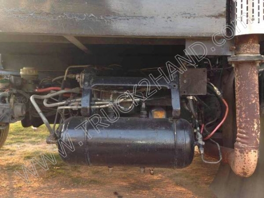 รถบรรทุก 10 ล้อ ยี่ห้อ ISUZU 240 แรงม้า พร้อมหางพื้นเรียบ