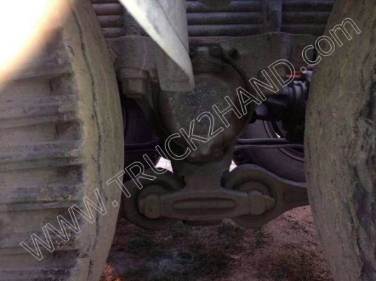 รถบรรทุก 10 ล้อ ยี่ห้อ ISUZU 240 แรงม้า พร้อมหางพื้นเรียบ