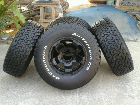 ขายยาง BF ALL 31 R15 พร้อมล้อ