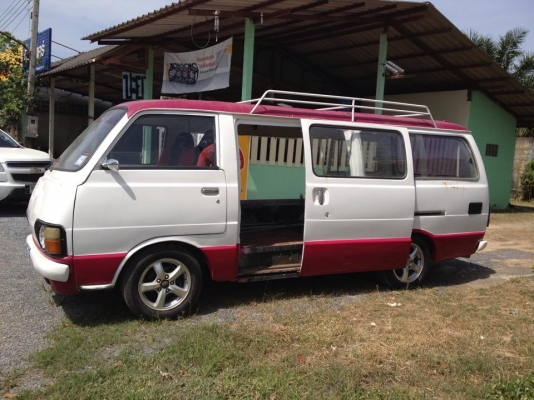 ขายรถตู้Toyota Hiace RH30 เปิดข้างได้เหมาะแก่การทำร้านค้า หรือร้านกาแฟ
