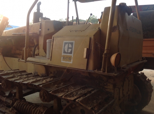 รถแทรคเตอร์ Cater Pillar  D5B