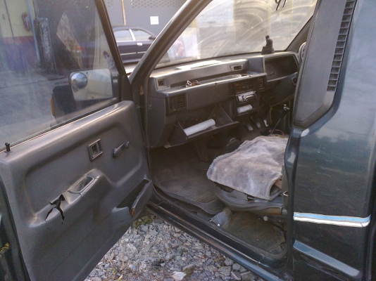 MITSU   L200 เครื่อง2500 ปี37