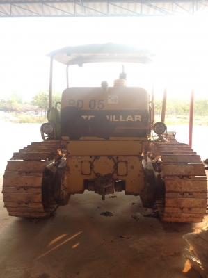 รถแทรคเตอร์ Cater Pillar  D5D