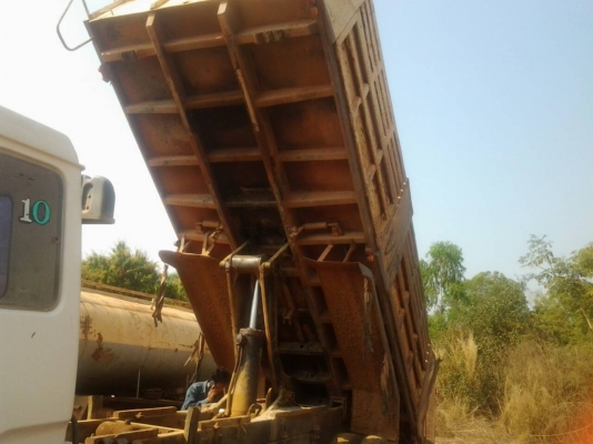 MITSU FN527TD 195 แรง 2เพลาดั้ม เบรคทิฟี่ ภาษีเต็ม