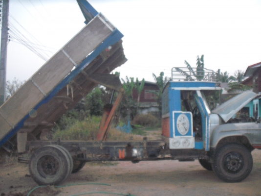 ขายรถหกล้อดั๊มหัวยาว พร้อมใช้งาน เครื่อง EH700