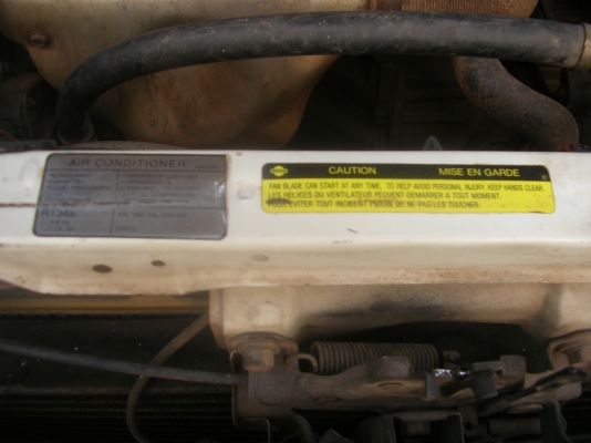 ขายนิสสัน NV ปี38 พวงมาลัยเพาเวอร์ แอร์เย็น ล้อแมก