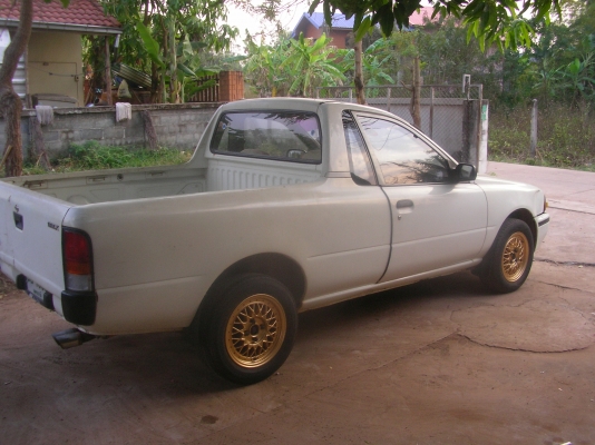 ขายนิสสัน NV ปี38 พวงมาลัยเพาเวอร์ แอร์เย็น ล้อแมก