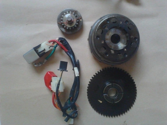 ขาย สตาร์ทมือ เวฟ 125 S ครบชุด