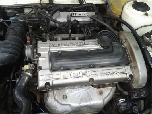 MITSUBISHI LANCER  ปี 94 สึขาว