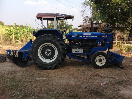 ขายรถไถ Ford 6610 สภาพเยี่ยม ใช้งานน้อย ซื้อมาแค่ 1 ปี มีเล่มทะเบียนพร้อมโอน