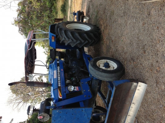 ขายรถไถ Ford 6610 สภาพเยี่ยม ใช้งานน้อย ซื้อมาแค่ 1 ปี มีเล่มทะเบียนพร้อมโอน