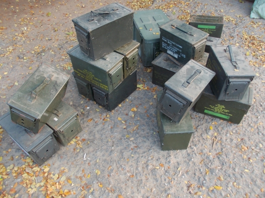 ร้าน m601 ขายกล่องเหล็ก 5.56  1000 นัด ราคาถูกมีเยอะซื้อมากมีลด