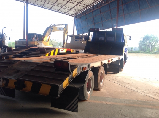 รถเทนเลอร์หางปลา ฮีโน่  FW 12 ล้อ