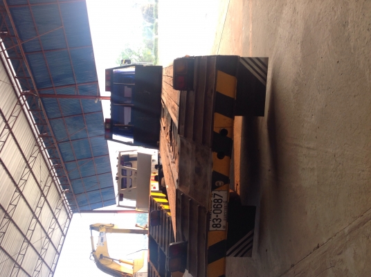 รถเทนเลอร์หางปลา ฮีโน่  FW 12 ล้อ