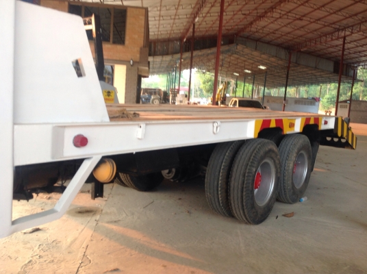 รถบรรทุกหางปลา 2เพลา. อีซูซุ รอคกี้