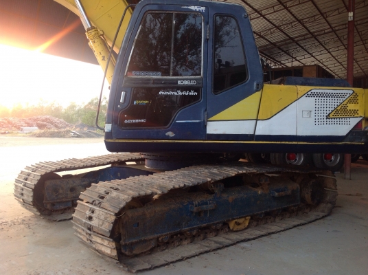รถแบคโฮ. SK200///