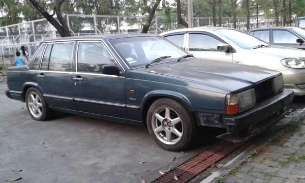 วอลโว่ 760 ปี 90 วางเครื่อง1Jเกียร์ ออโต ขับดีแรง สีสวย ต่อรองได้แอร์เย็น พร้อมขับ 29000