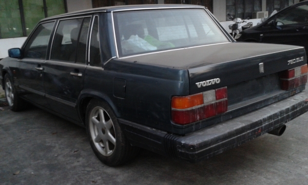 วอลโว่ 760 ปี 90 วางเครื่อง1Jเกียร์ ออโต ขับดีแรง สีสวย ต่อรองได้แอร์เย็น พร้อมขับ 29000