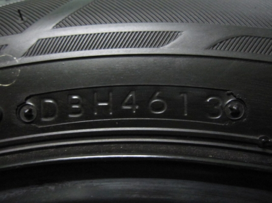 ขายล้อกะทะ New Yaris พร้อมยางป้ายแดงปี 13 ขอบ14 สภาพใหม่ๆ