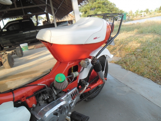 ขายรถชาลี เท่ๆ น่ารัก