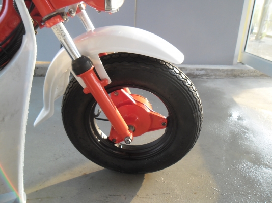 ขายรถชาลี เท่ๆ น่ารัก