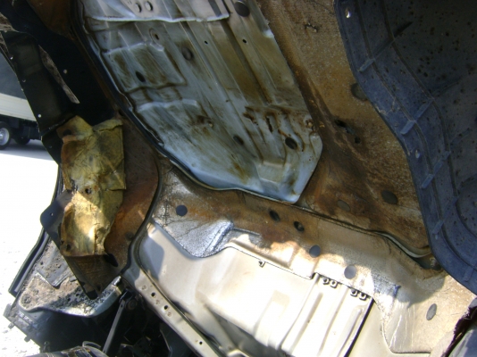 ขายรถ 6 ล้อ NKR รถห้างแท้ เครื่อง110 เครื่องดี คัชชีสวย ยาว 4.30 เมตร รถสวย สภาพพร้อมใช้งาน ขายรถ 6 ล้อ NKR รถห้างแท้ เครื่อง110 เครื่องดี คัชชีสวย ยาว 4.30 เมตร รถสวย สภาพพร้อมใช้งาน